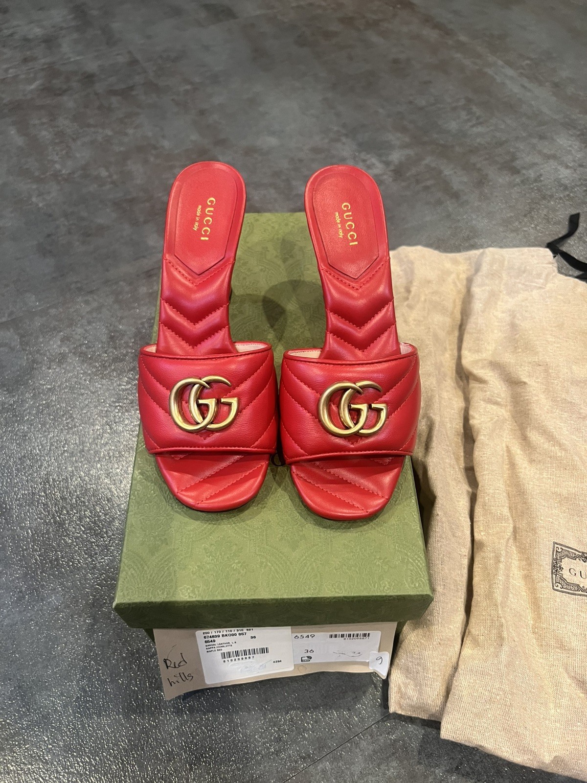 Gucci Marmont GG Quilted Leather Chevron Sandals Slides Maple Red US 6/ EUR 36