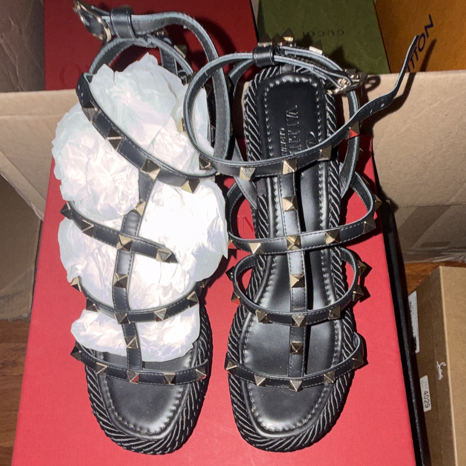 Valentino Garavani Women’s Black Leather Studded Gladiator Sandals US 8