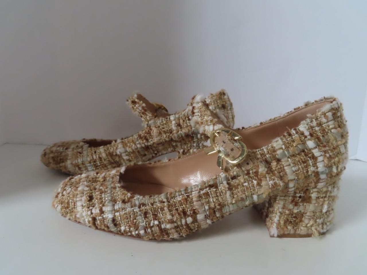 Gianvito Rossi Nude Boucle Tweed Mary Jane 45mm Pumps Size 39/US 9