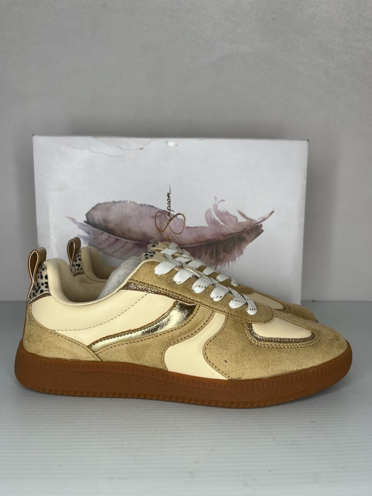 Jessica Simpson Shoes Womens Size 7 Beige Gold JS-ROBYNA Gum Sole Sneakers NEW