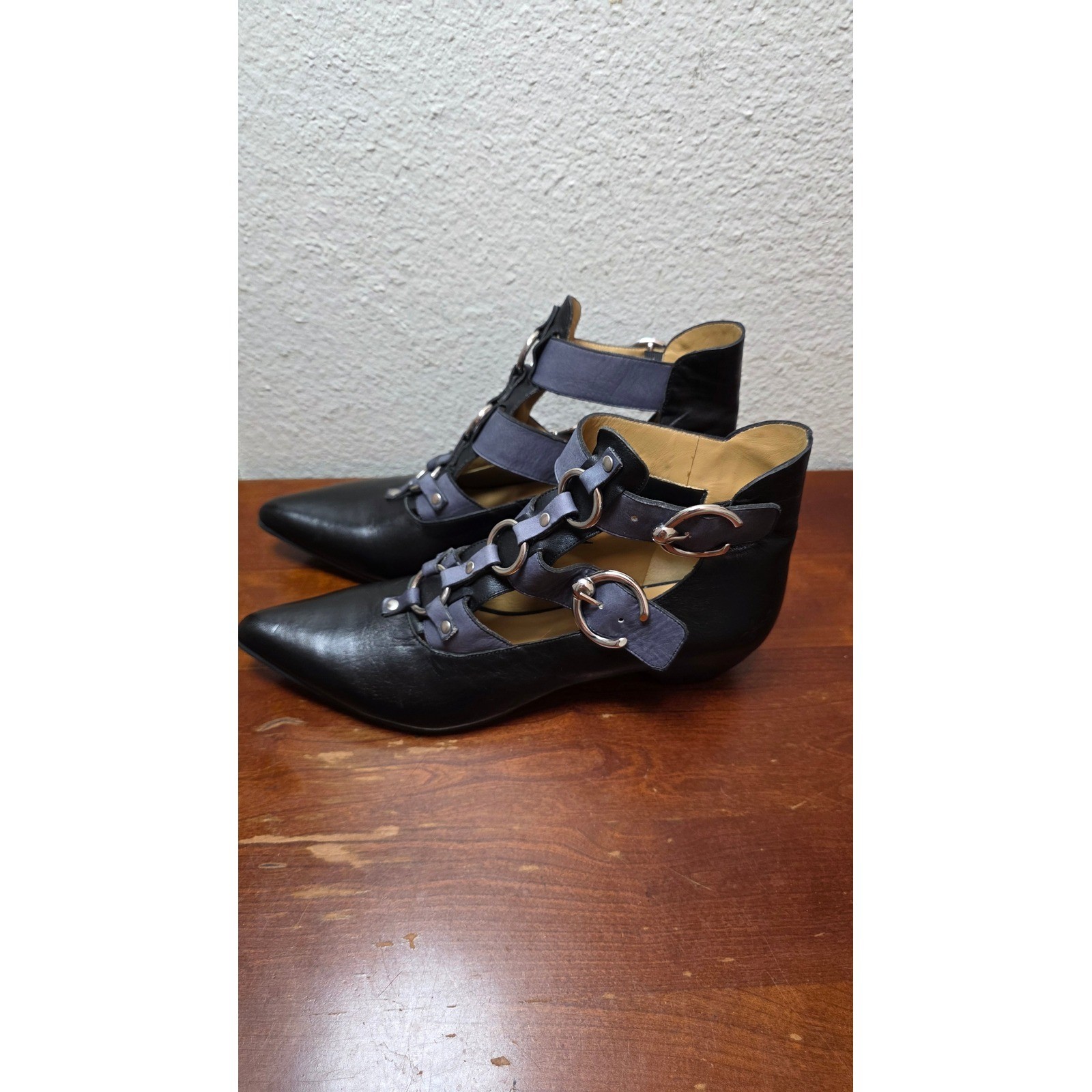 John Fluevog Ankle Boots Womens 11 Black Blue Ring Buckle Pointed Toe Victorian