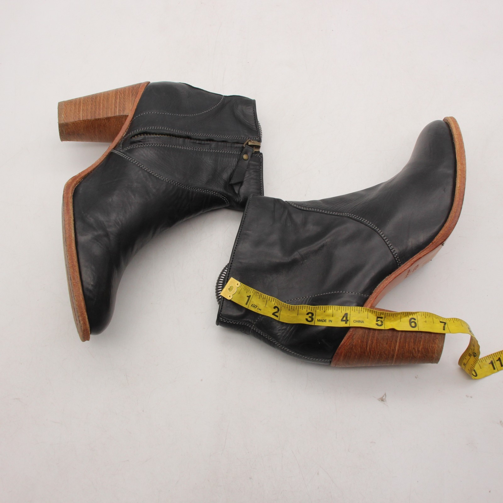 N.D.C. Made by Hand Women’s Size EU 37 Black Leather Heeled Ankle Zip Boots