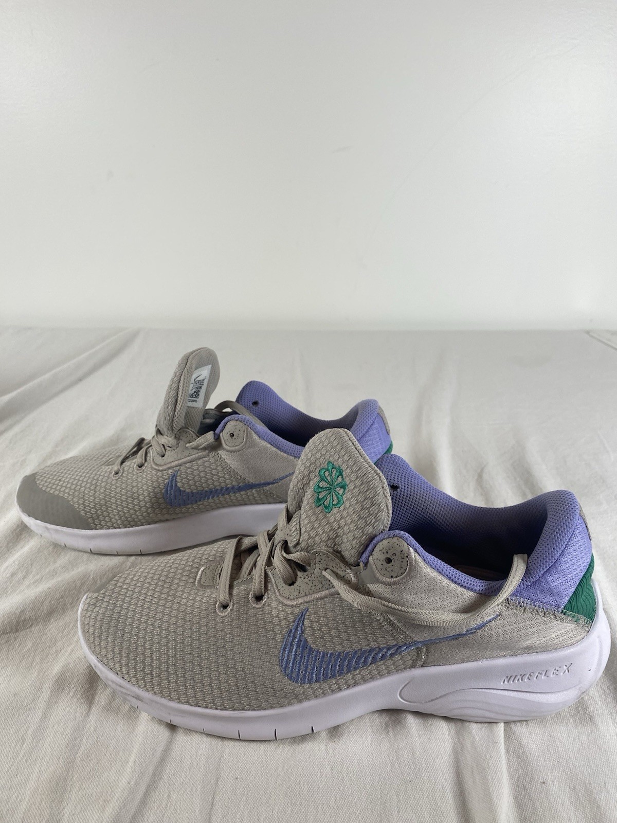 Nike Running Shoes Women’s Size 10 B Flex Experience Run 11 Next Nature EUC