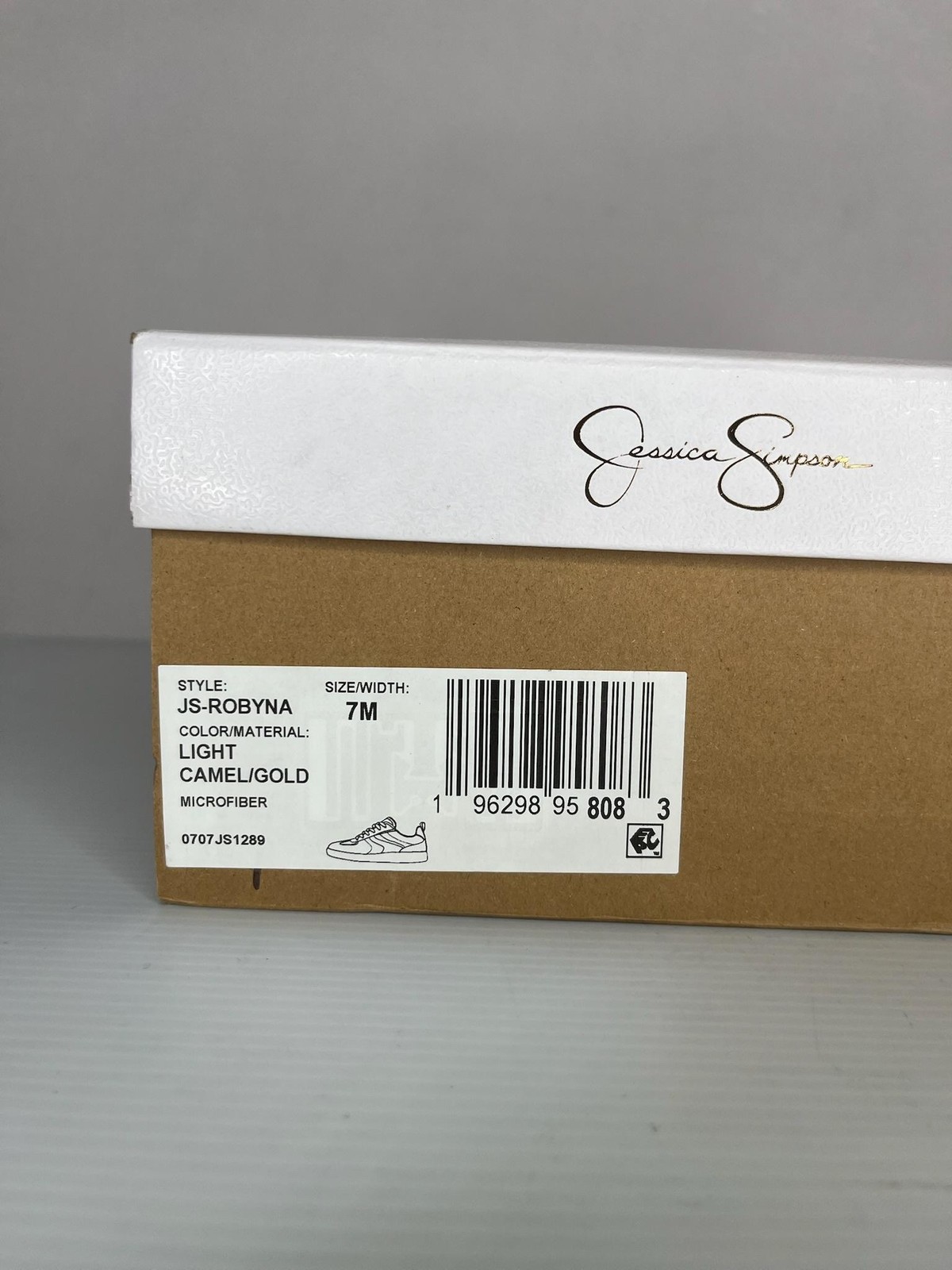 Jessica Simpson Shoes Womens Size 7 Beige Gold JS-ROBYNA Gum Sole Sneakers NEW