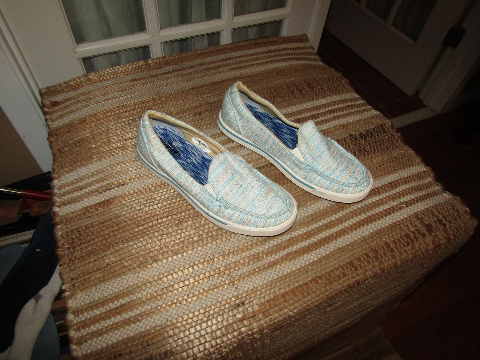 Wrangler Women’s sz 10 M Low Top Blue Multi-Color Slip On Casual Shoes KWC0009
