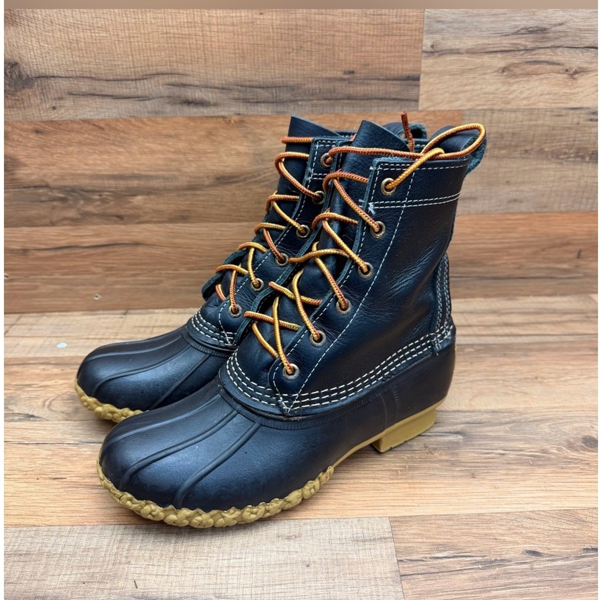 LL Bean women size 6 Black Duck Boots with Tan Trim and Laces