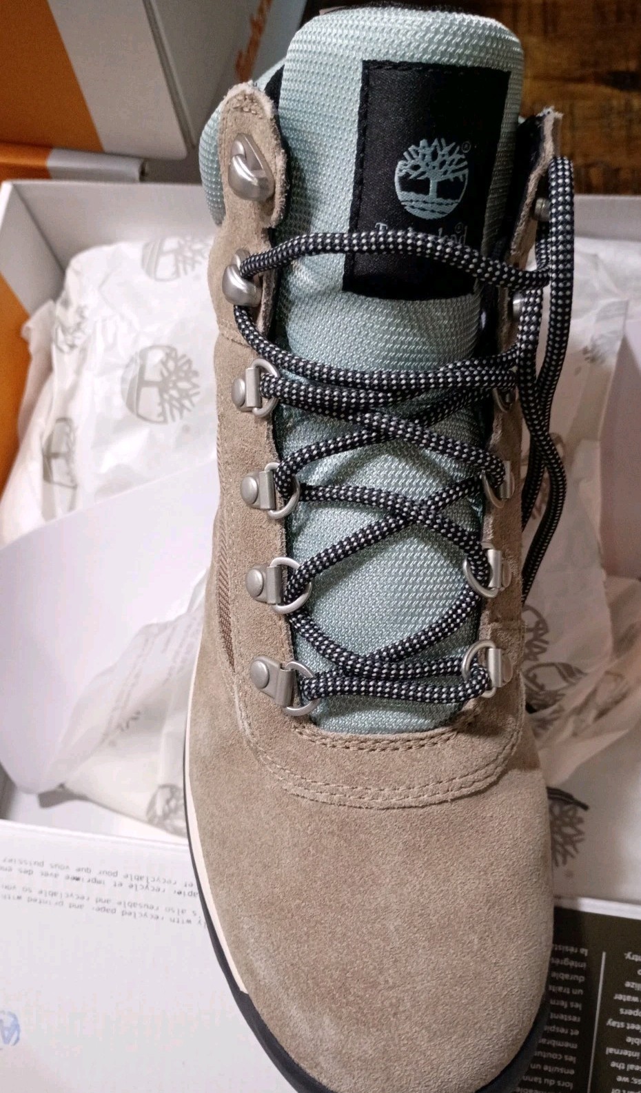 Womens TIMBERLAND WHITE LEDGE WATERPROOF MID Premium Leather HIKER Sz 9.5 Wide