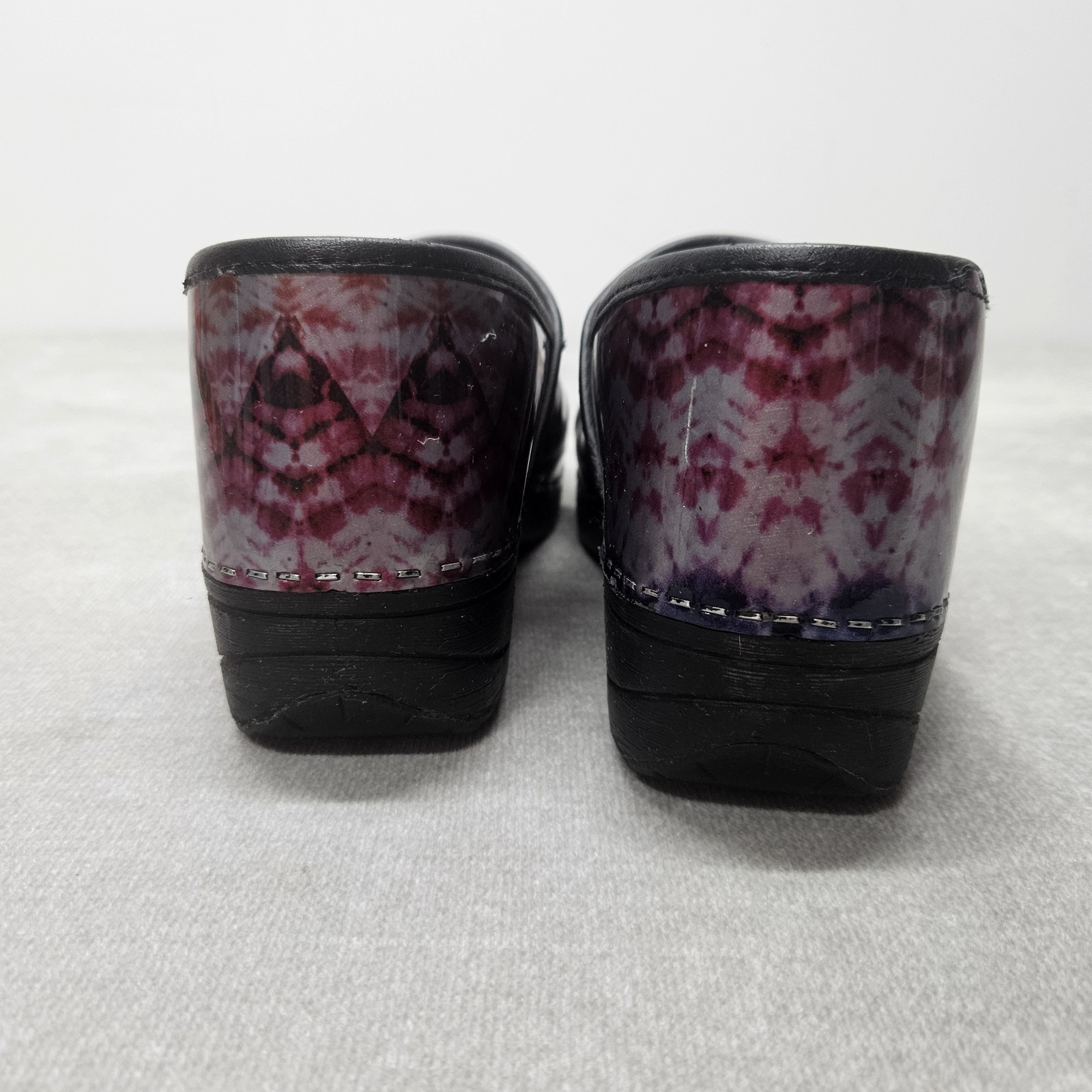 Dansko Women’s Professional Clog Metallic Wash Patent Leather EUR 38 US 7.5 – 8