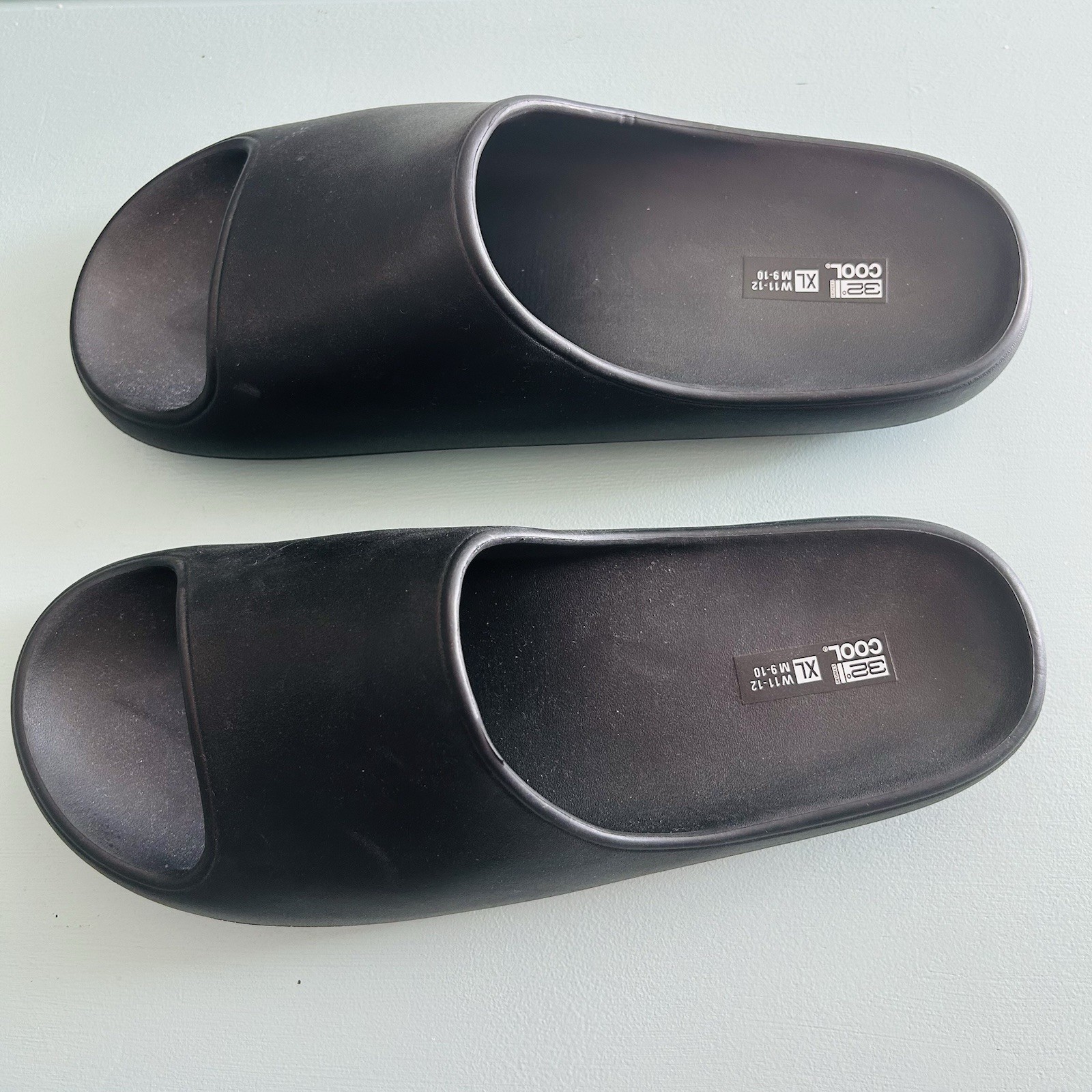 NEW Unisex 32 COOL Cushion Slide Women’s W11-12-M9-10 Sandals X Large Black
