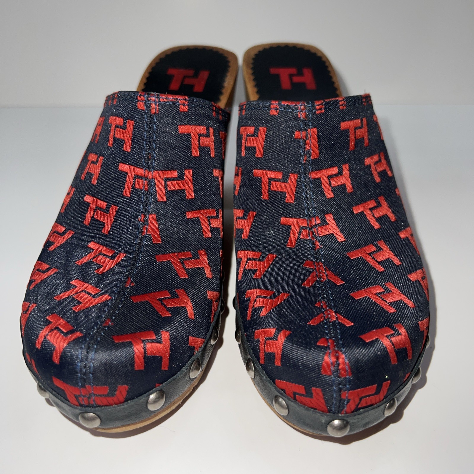 Vintage Tommy Hilfiger TH Monogram Canvas Wood Clog Mules Y2K Womens 5M Brazil