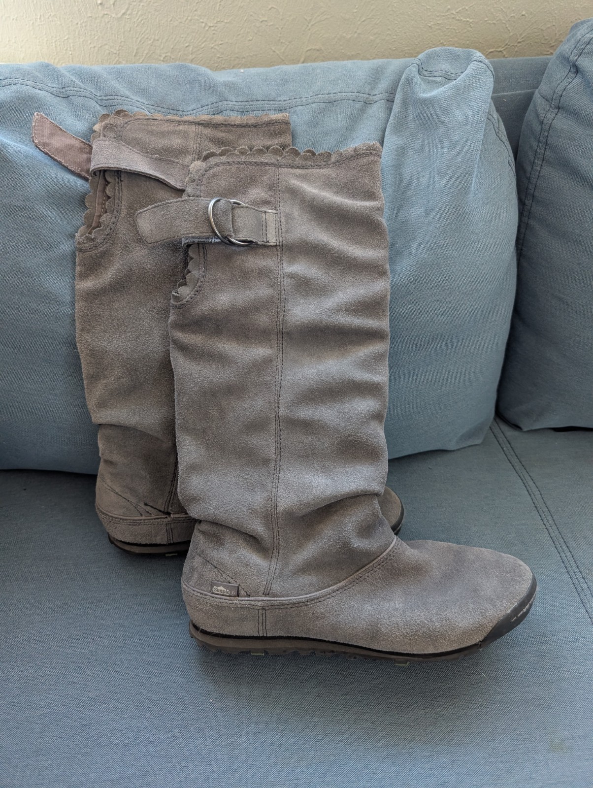 Simple Womens Sz 8 Tall Boots Gray Suede Leather Ruffle Winter Fall scallop