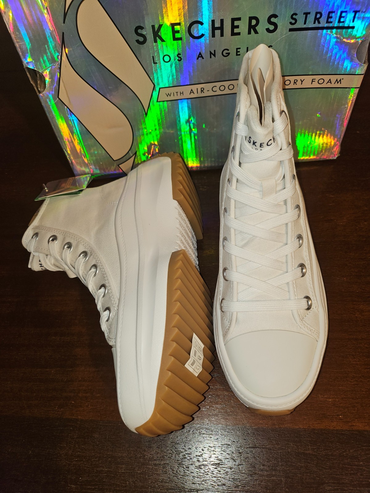 Skechers Women’s Trail-Blaze-Stomper Avenue High Top Sneaker White Size 5.5