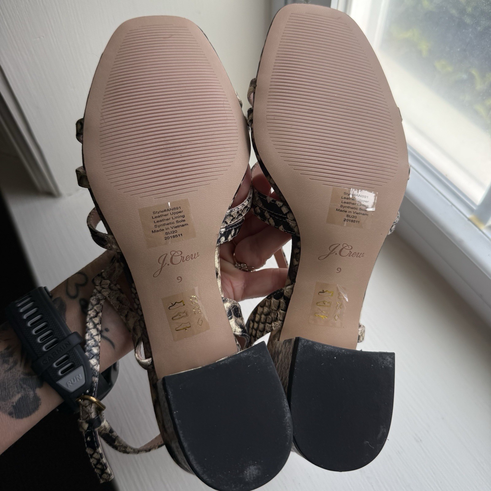 J. Crew Odette #AN891 Snake Embossed Leather Strappy Sandals Sz 9 Chunky Heel