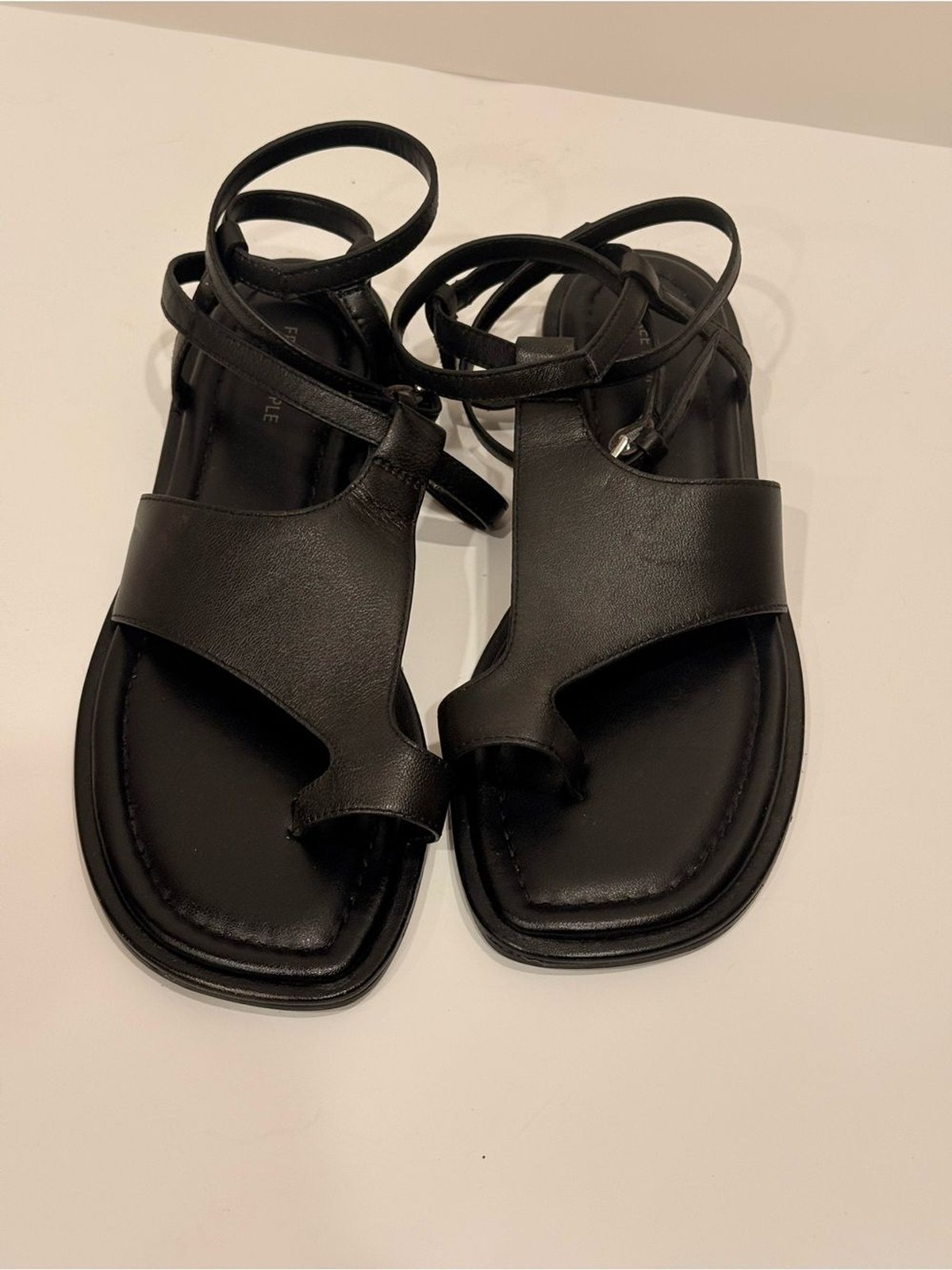 NWOB Free People Black Strappy Ankle Wrap Leather Ankle Sandals Size 8.5