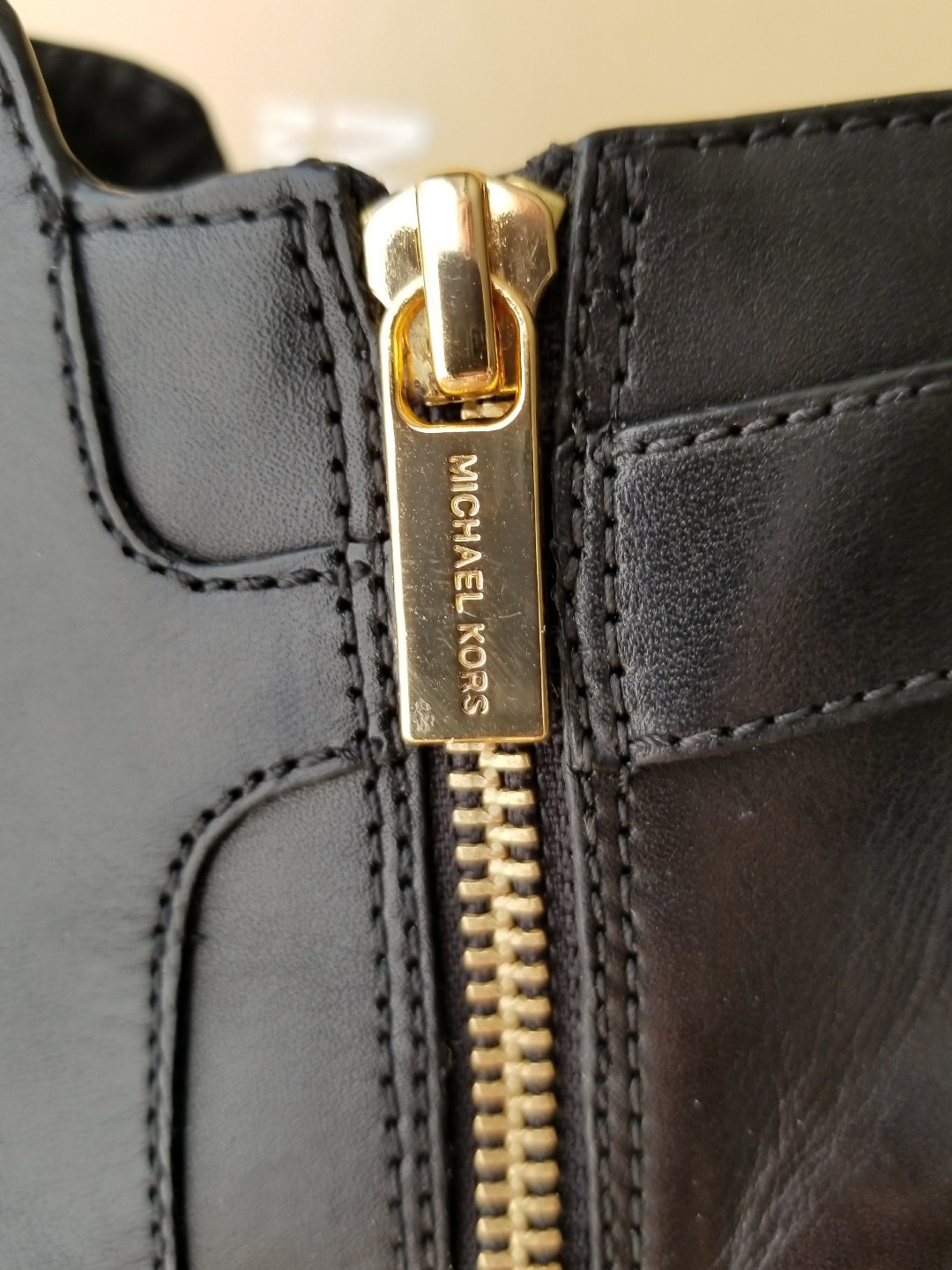MICHAEL KORS WYATT GOLD MK LOGO ZIPPER ANKLE BOOTS US 9.5 10 11 I LOVE SHOES