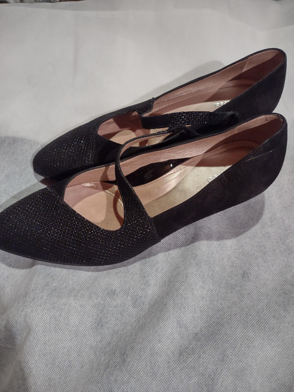 Beautifeel Snake Pattern And Suede Heels