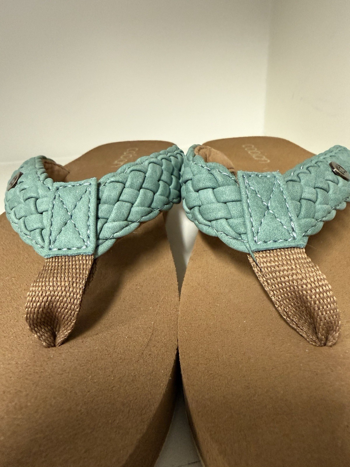 Cobian Women’s Bounce Seafoam Braided Flip Flop Sandals Size 9 Never Worn CUTE!
