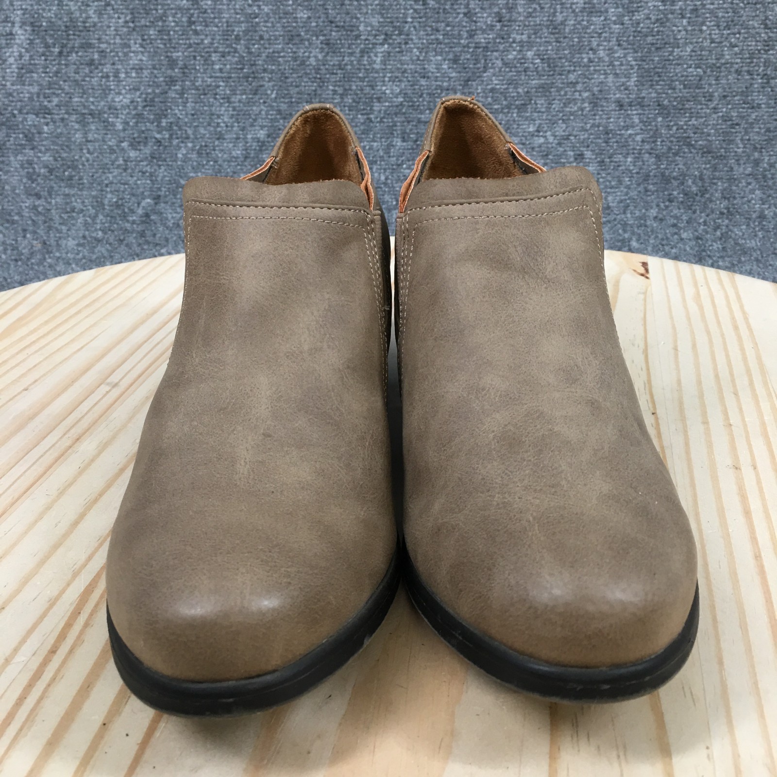 Natural Soul Boots Womens 10M Ankle Bootie Side Zip Block Heels Leather Brown