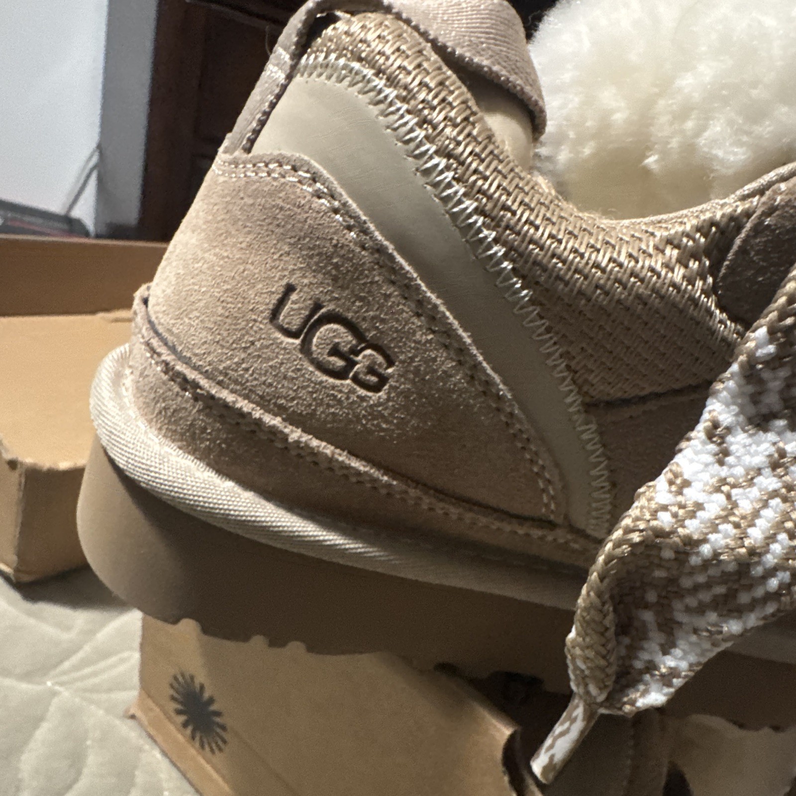 UGG Beige Unisex Adults Low Top Lace-Up Athletic Sneaker, New with Box