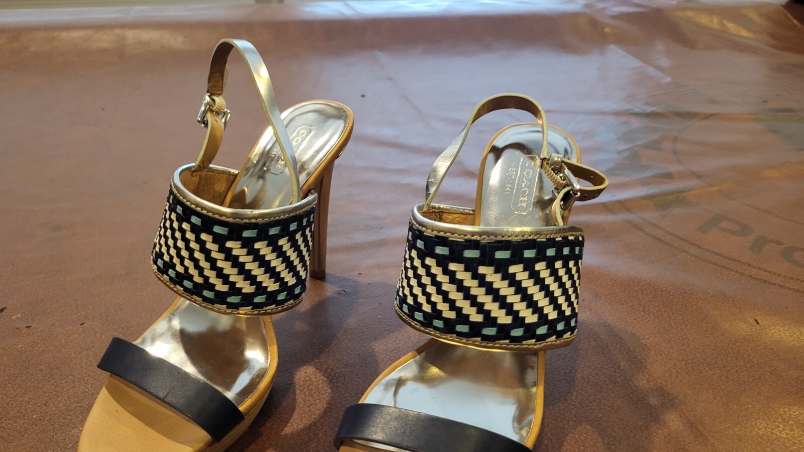 Coach Steffi Blue Tan And Silver Slingback sandal Pump SZ 9.5 4″ HEEL, EUC!