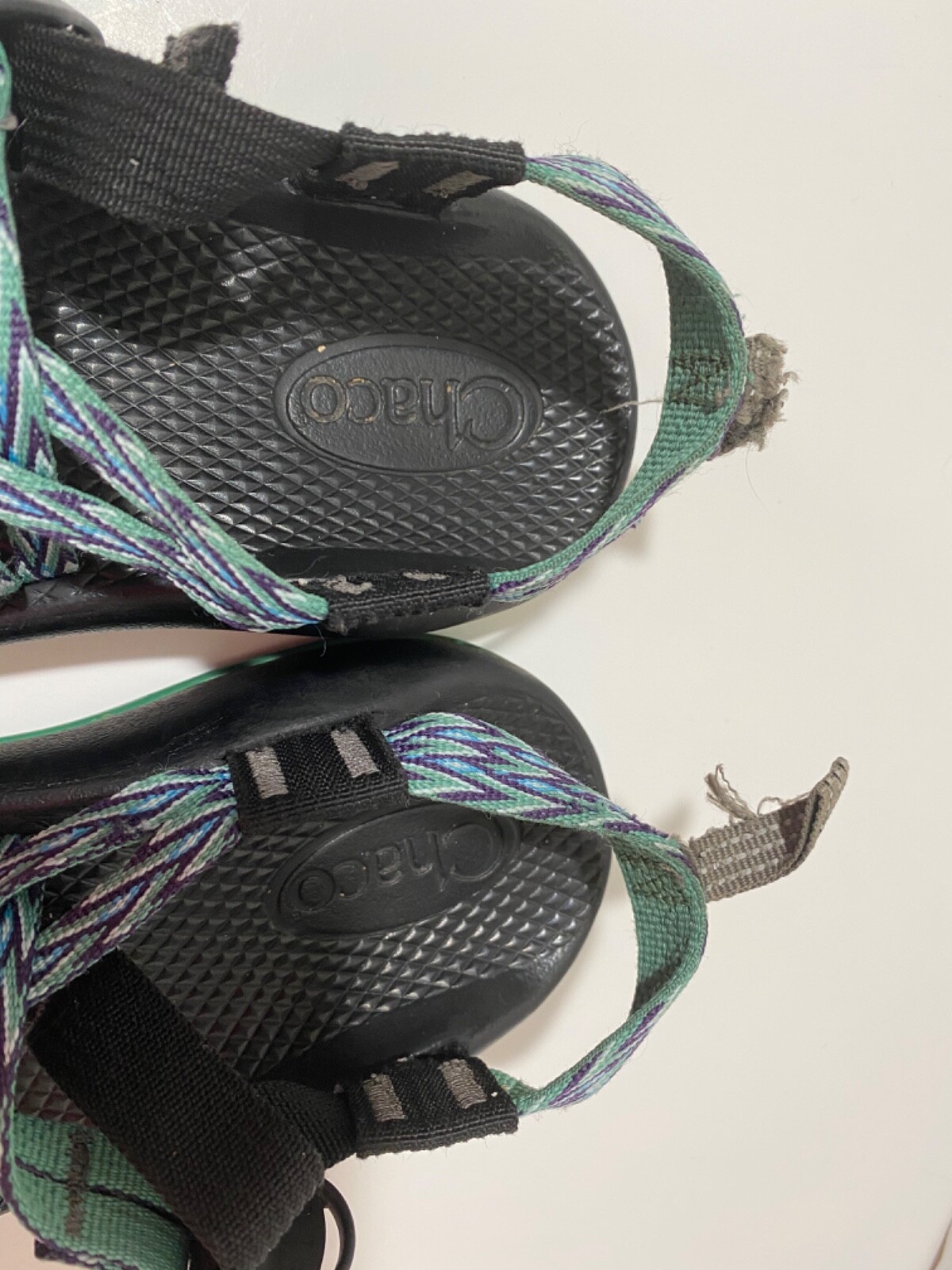Chaco classic strap sports sandals Womans sz 5 purple/ mint green water shoes