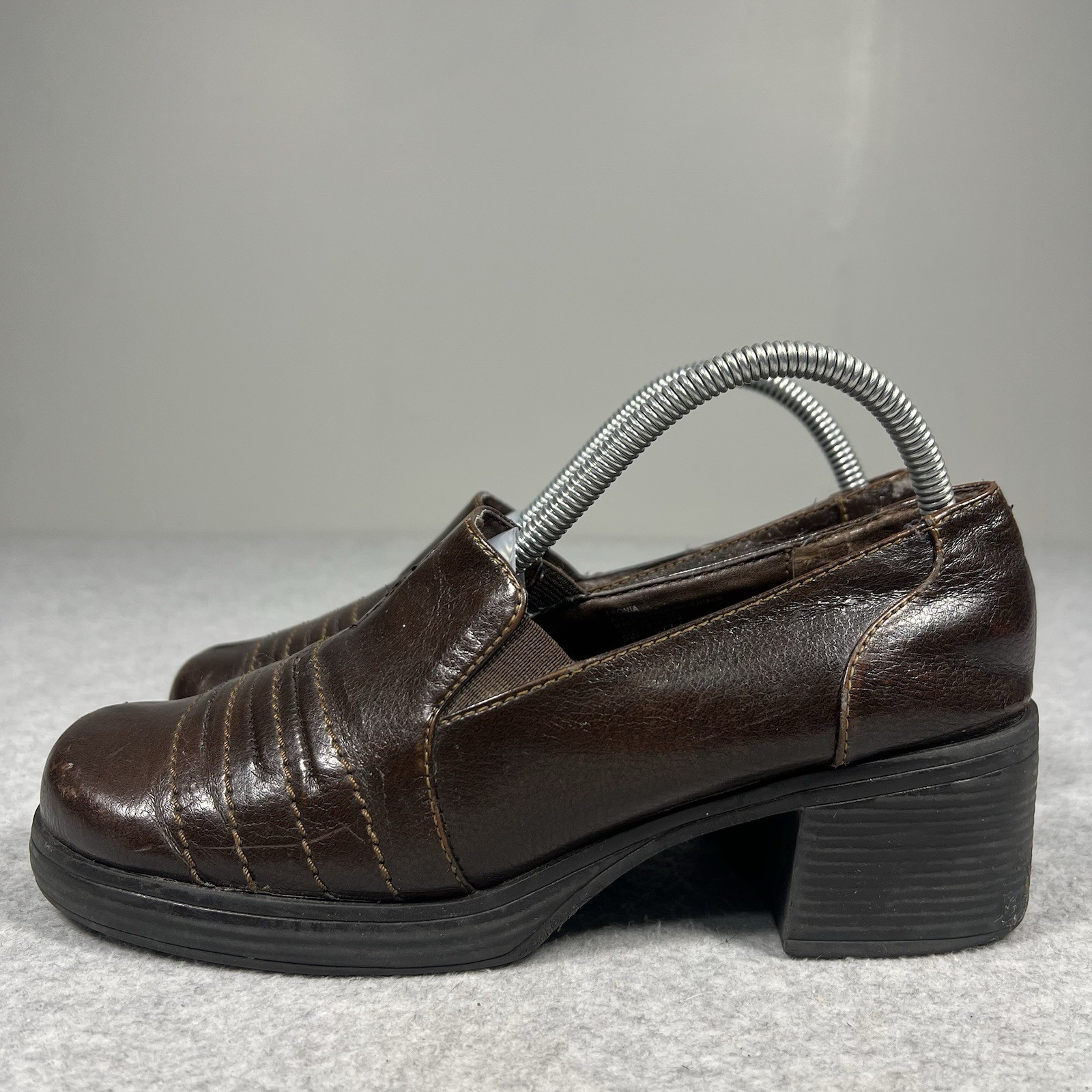 Vintage Y2K Mudd Brown Chunky Heeled Platform Loafers Size 9
