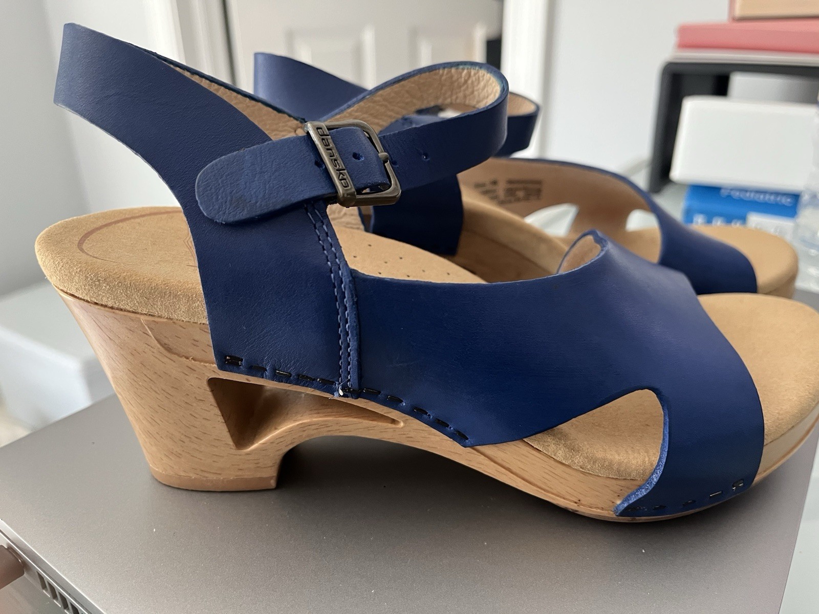 DANSKO Tasha EU 36 / US 5.5-6 Royal Blue Leather Slingback Wedge Sandals EC