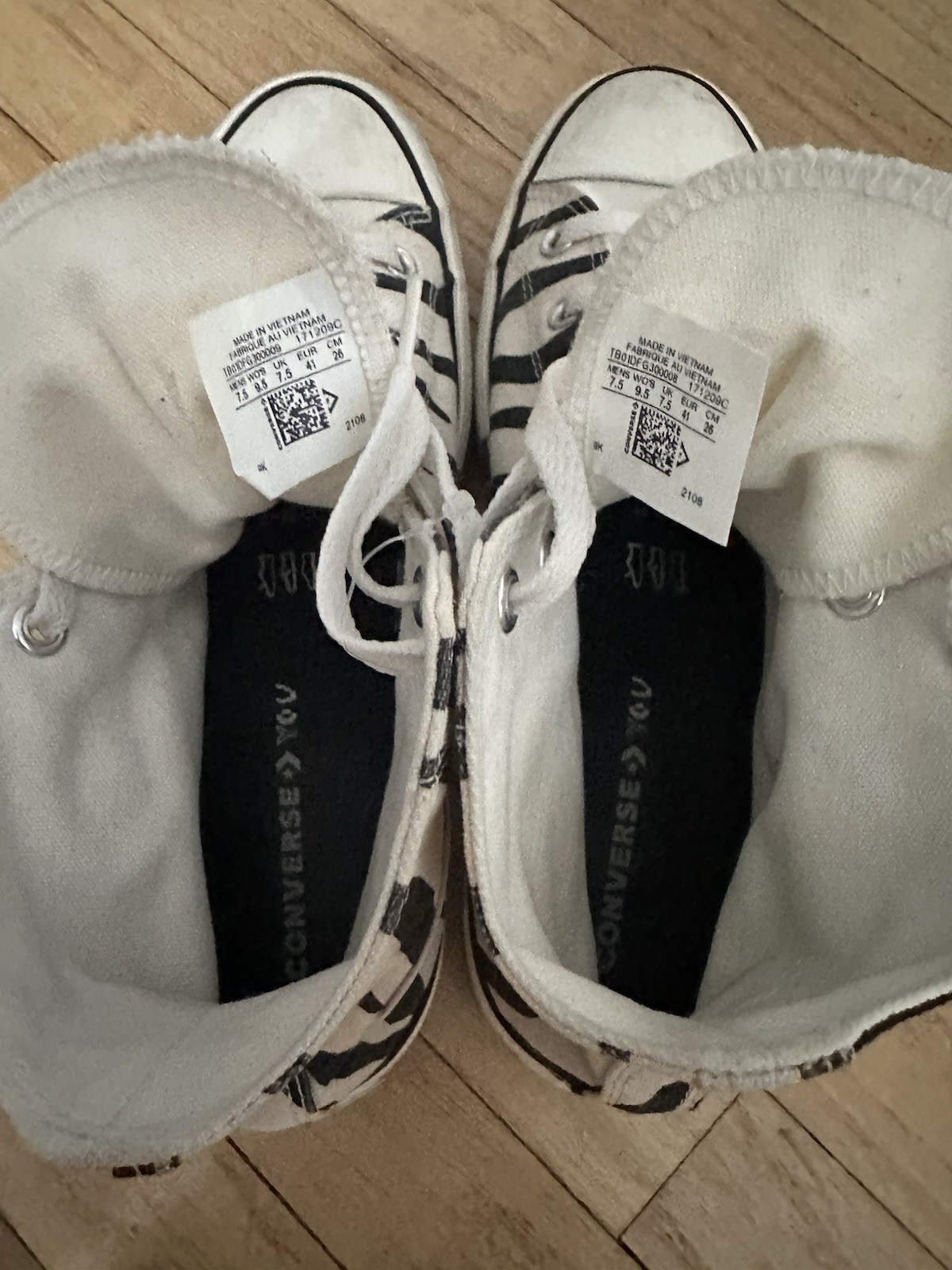 Size 9.5 W / 7.5 M – Converse Chuck Taylor All Star 70s Black/White Zebra Print