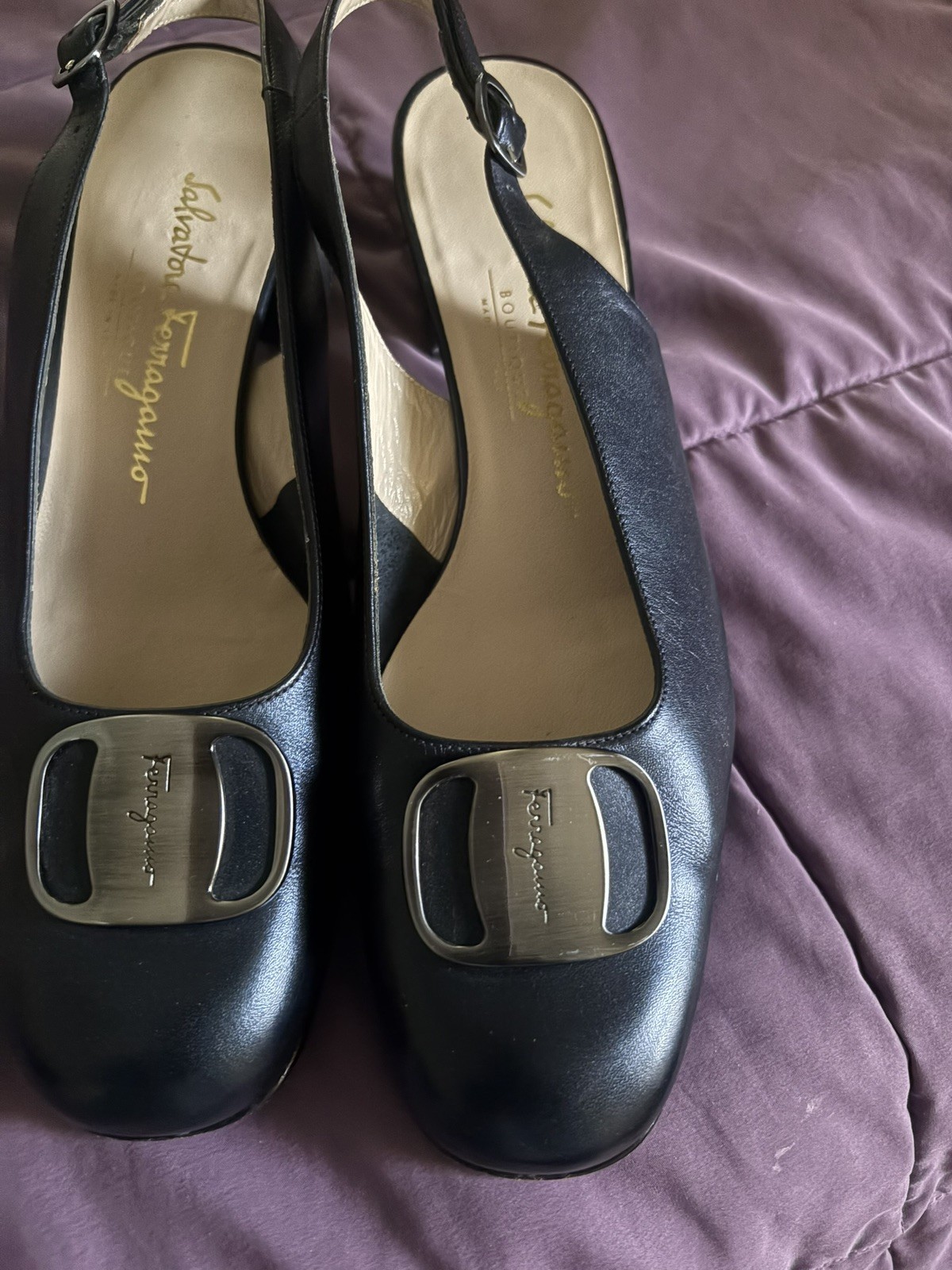 SALVATORE FERRAGAMO sz 8 B black leather vintage slingback shoes heels