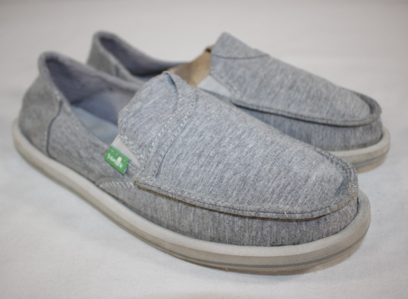 Sanuk Shoes Women’s 8 Pick Pocket Slip On Surfer Gray