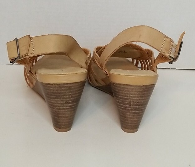 CL Chinese Laundry Shoes Heist Burnished Pale Nude Sandals Wedge Woman’s Size 10