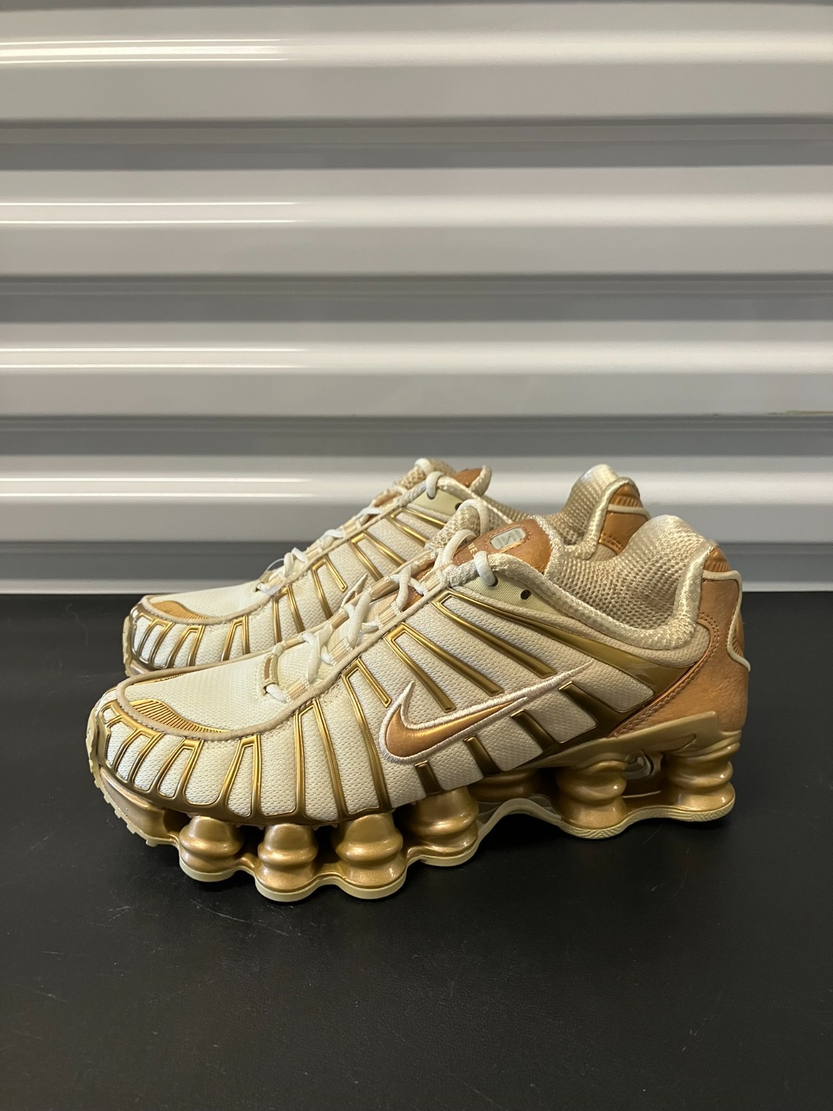 Women’s Nike Shox TL Coconut Milk Metallic Gold IM7189-113 nby