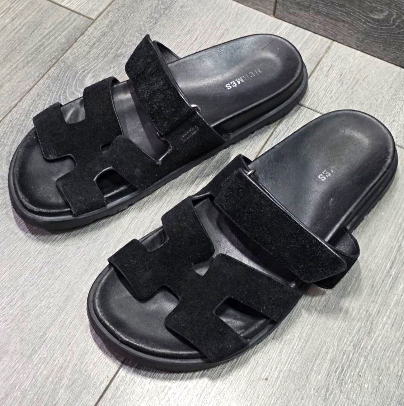 HERMES CHYPRE BLACK CALFSKIN LEATHER SANDALS SHOES FLAT SLIDES 41 Unisex B000733