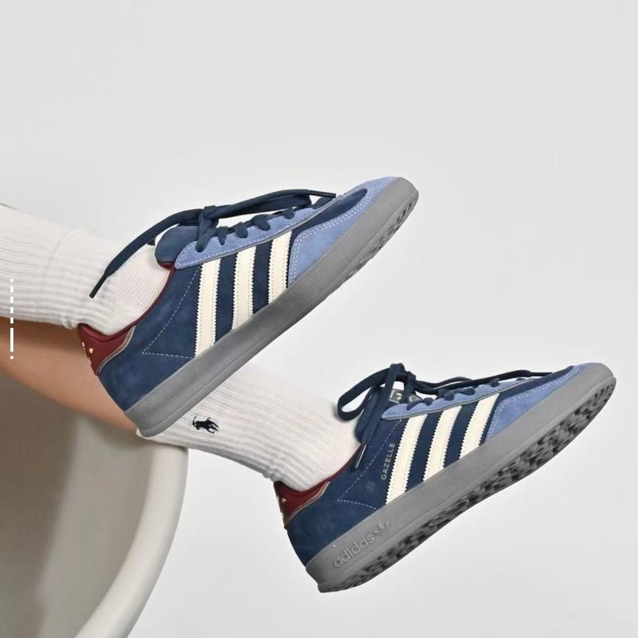 Adidas Gazelle Indoor Crew Navy Burgundy ID1008