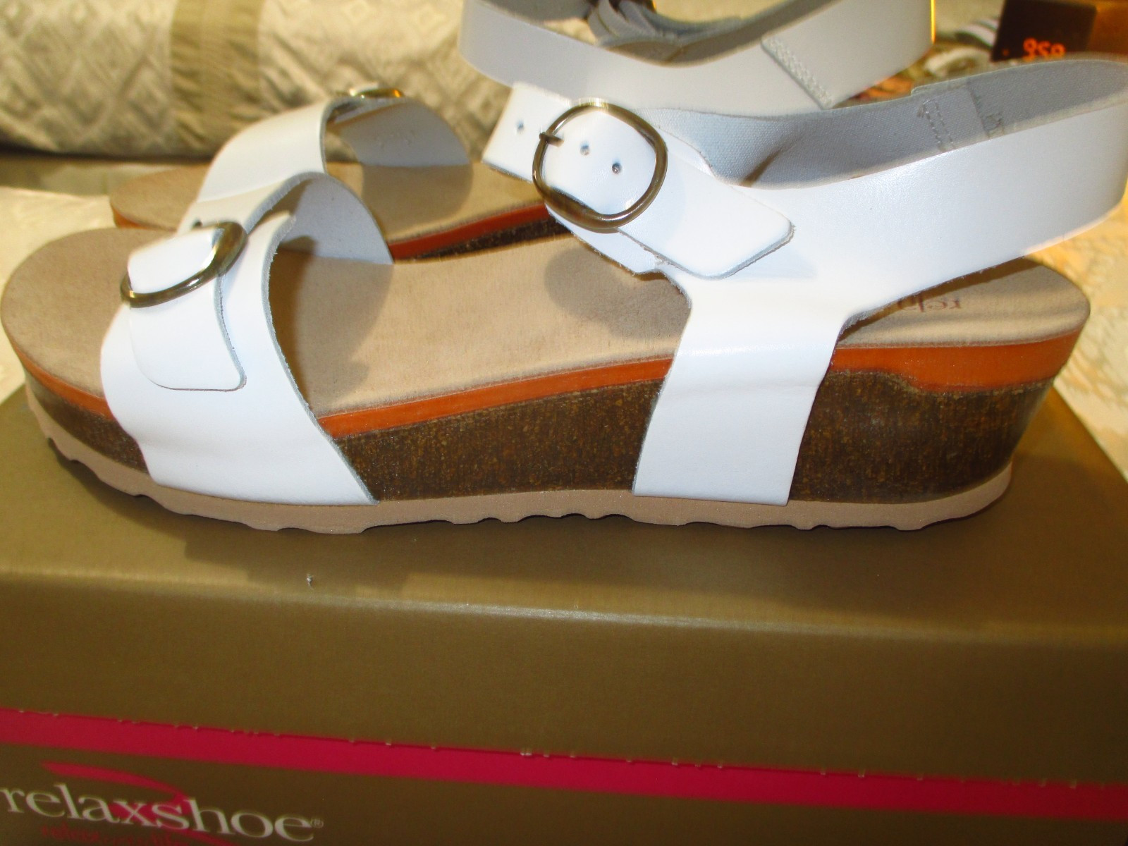 RELAXSHOE akron white vera pelle SIZE 10.5-11 WEDGE SLIDE LEATHER CORK BOTTOM