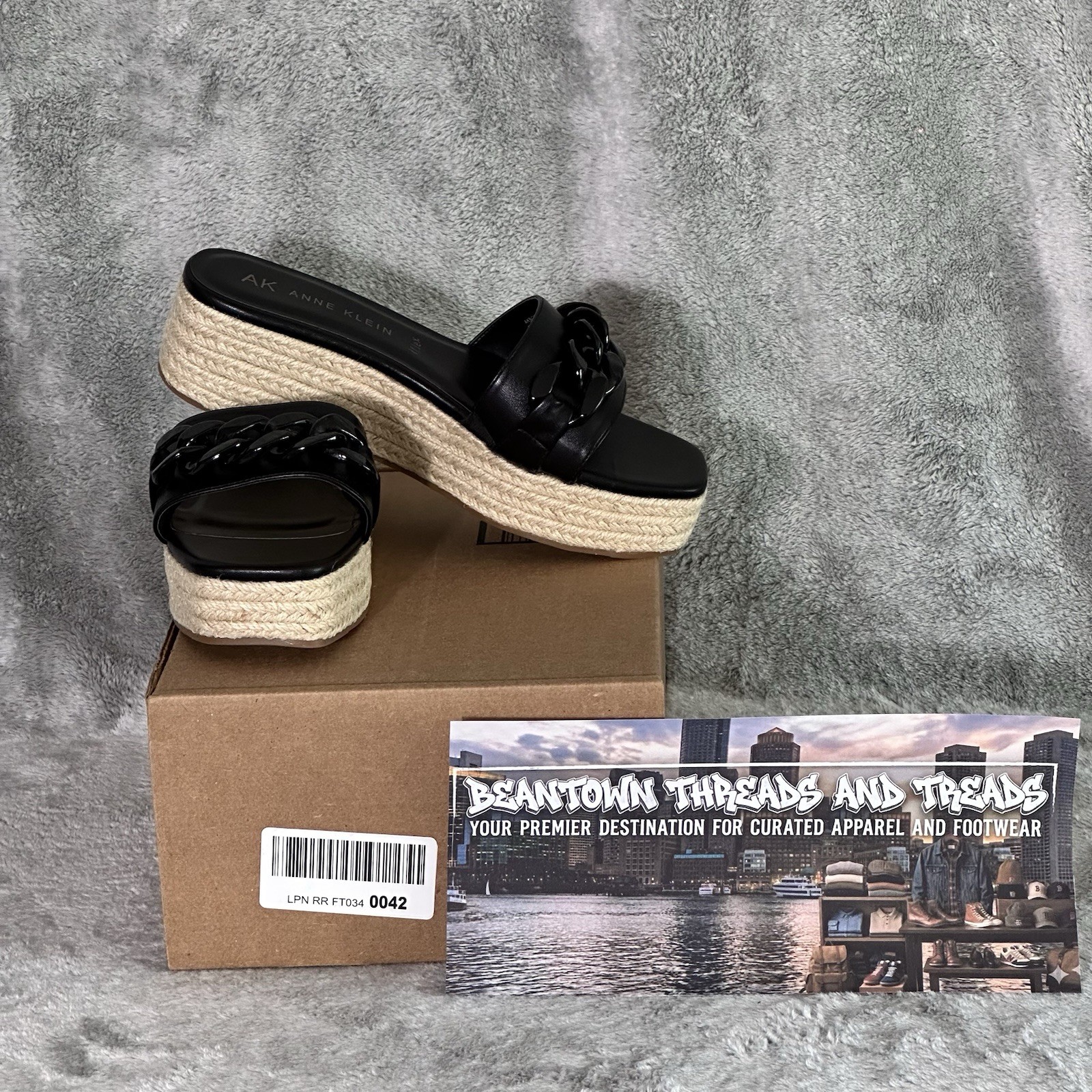 Anne Klein 9M Nomad Black Espadrille Wedge Platform Slide Sandals Chain Accent