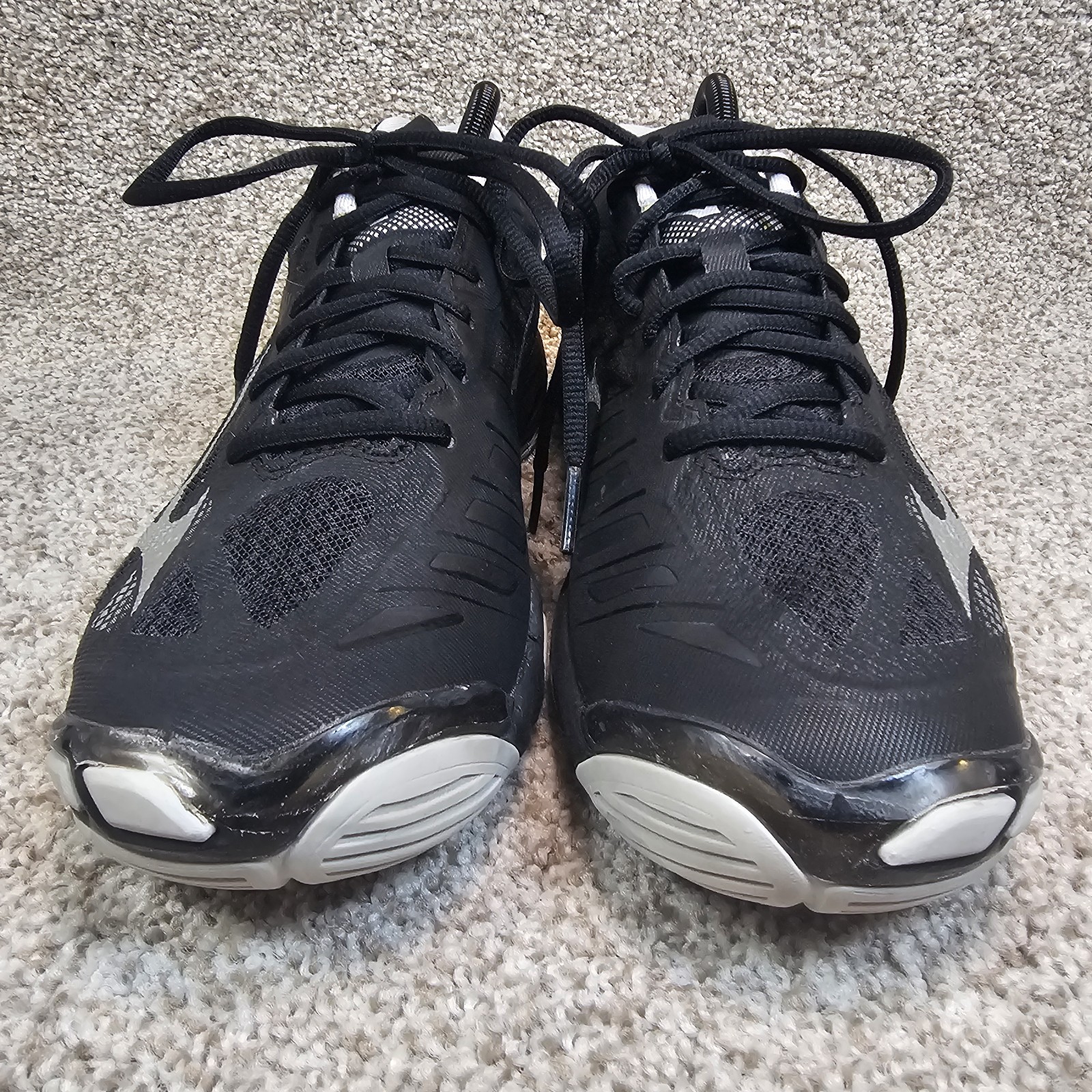 Mizuno Shoes Womens Size 10 Sneaker Wave Lightning Z4 Volleyball Black Athletic