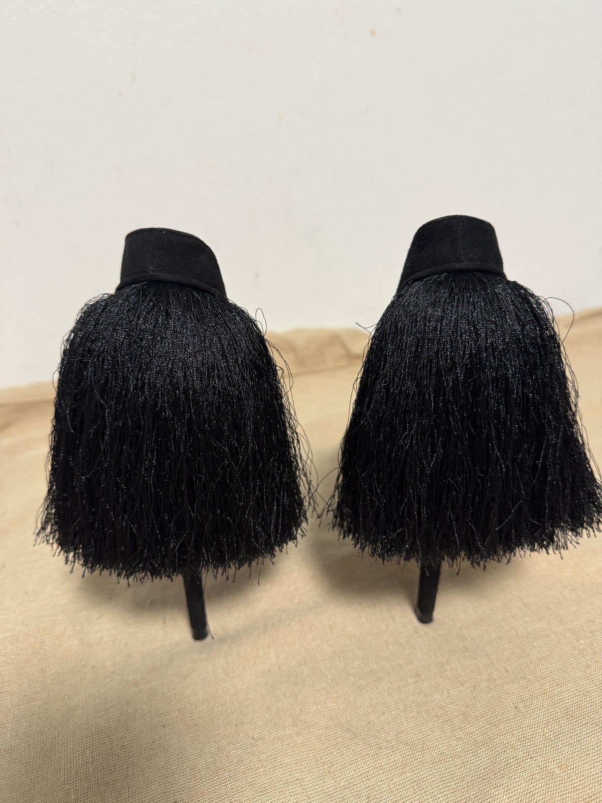 BASCONI Shoes Womens Size EU 39 Black Suede Tassel Pumps Stiletto 2671-13de-1