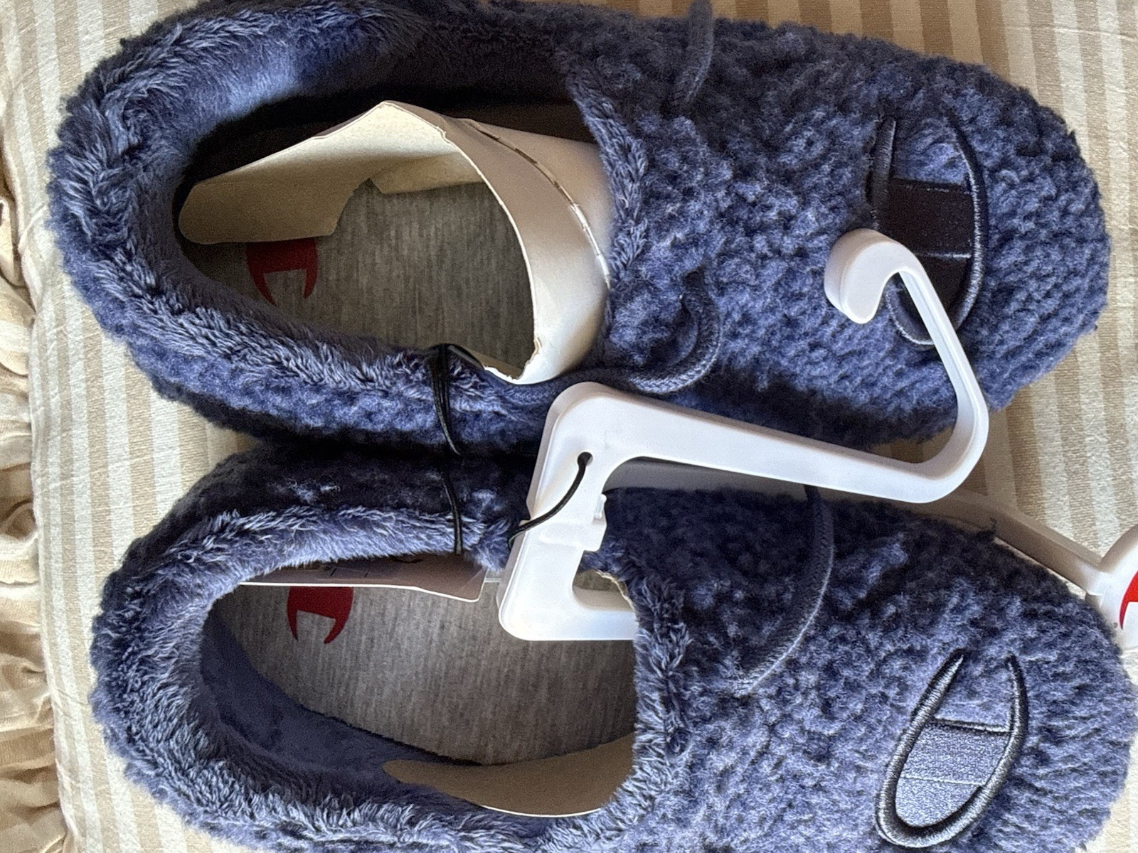Champion Adult University Slippers – Blue W10/M8
