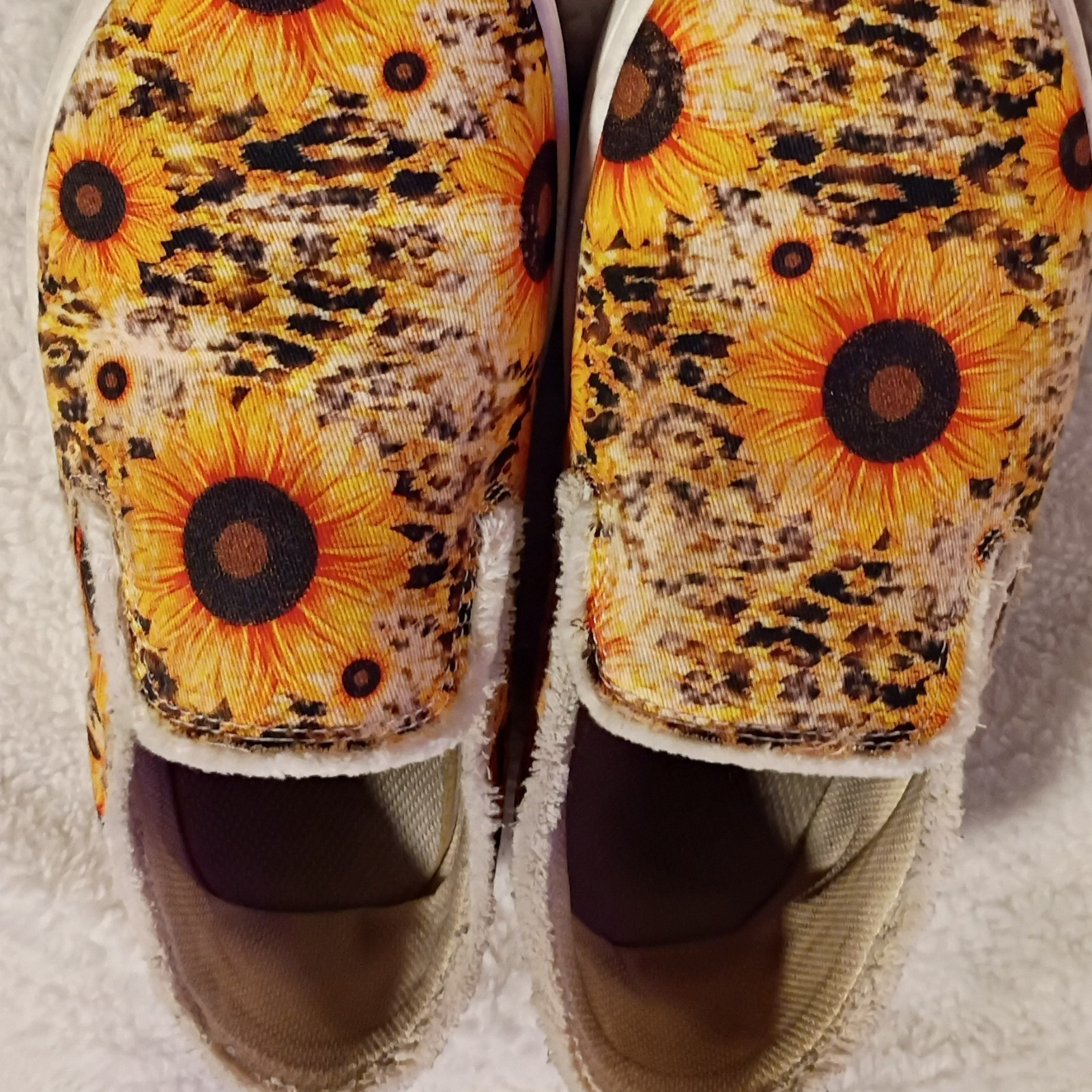 Women’s Slip-On Comfort Casual Shoes US 8 Yellow Sunflower Floral Cotton