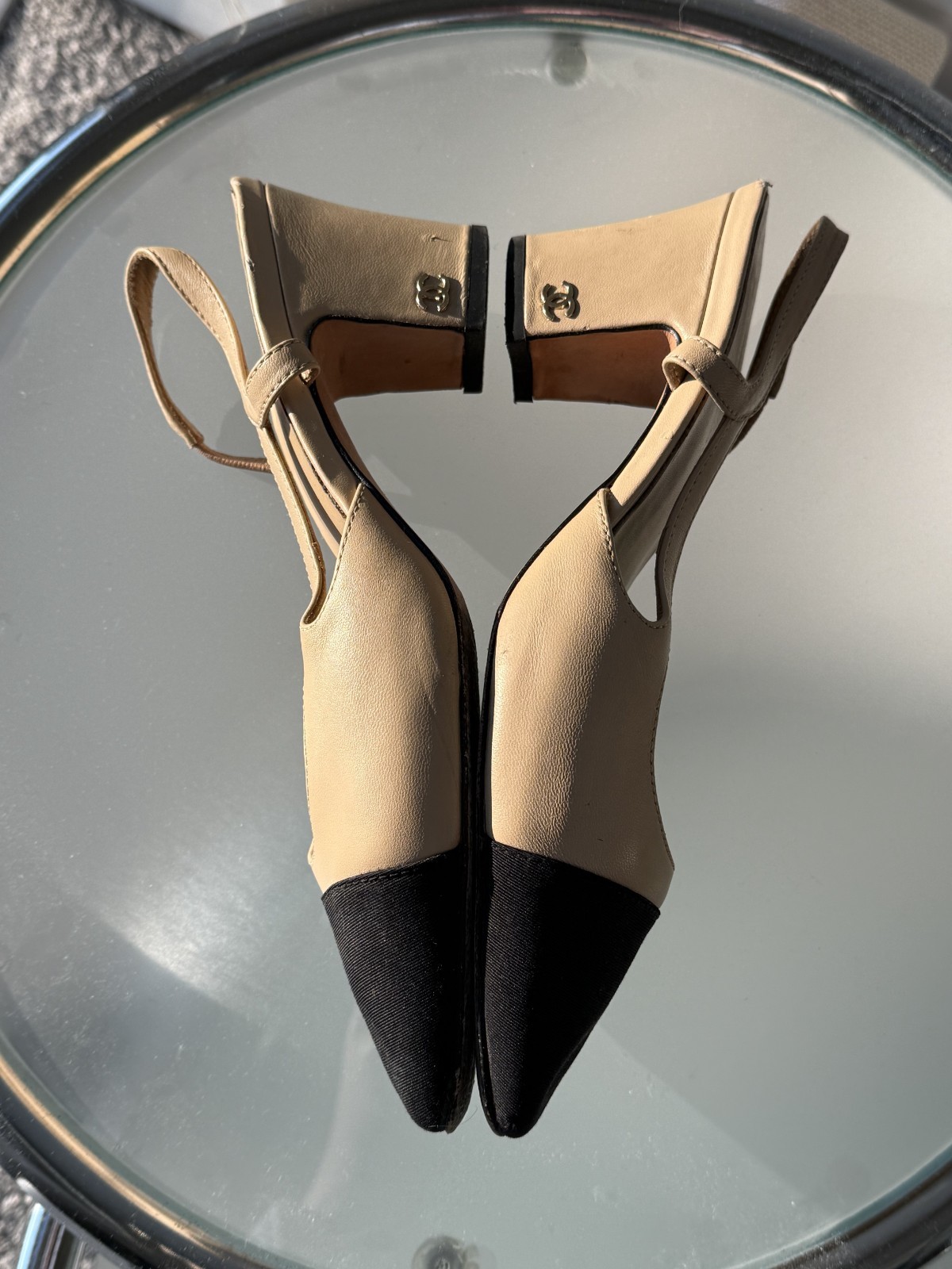 Chanel Leather Slingback Shoes Flats Heels Size EU37 Beige/Black