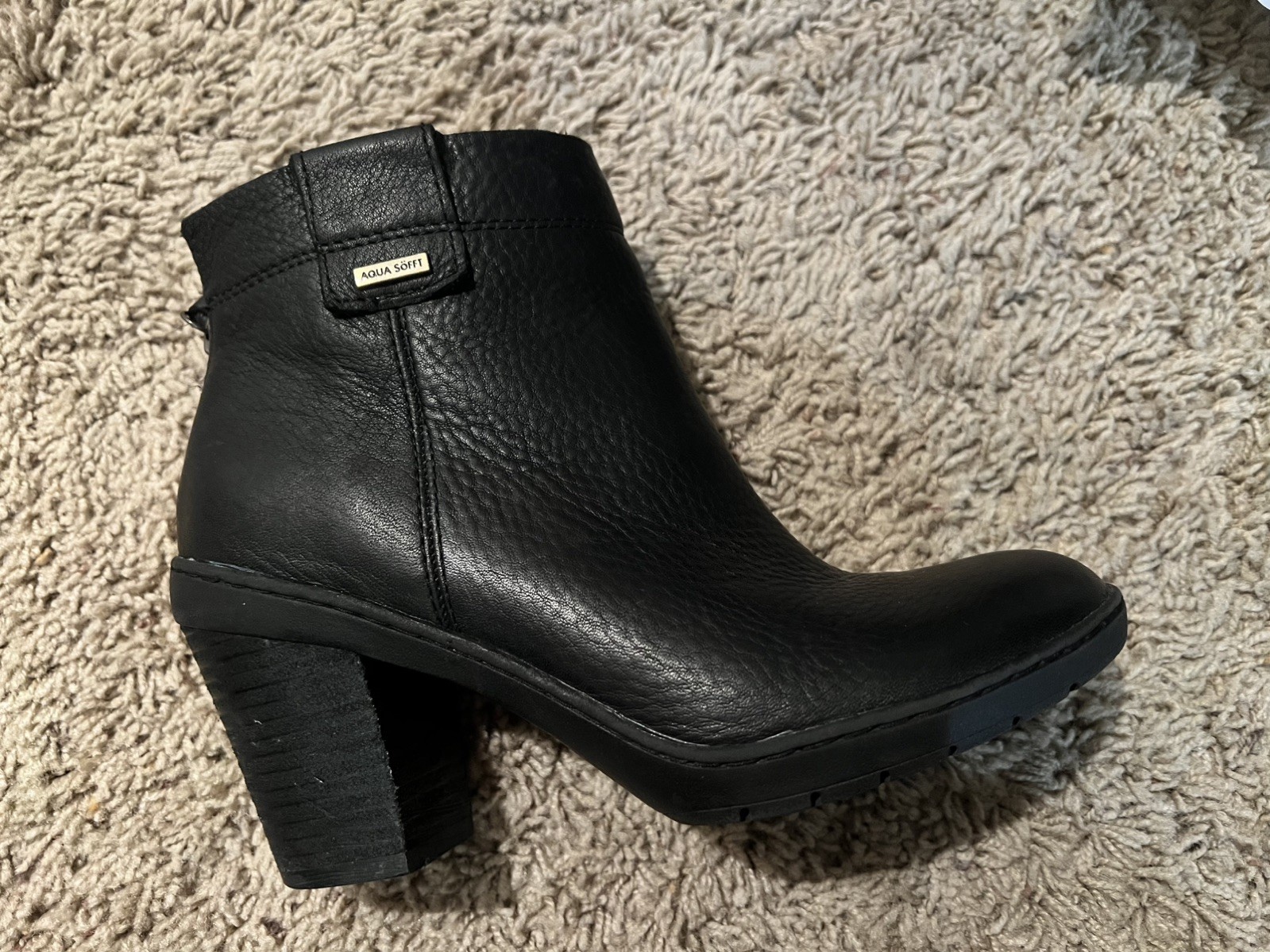 Aqua Söfft Black Leather Ankle Booties Women’s Size 6 Waterproof Comfort Boots