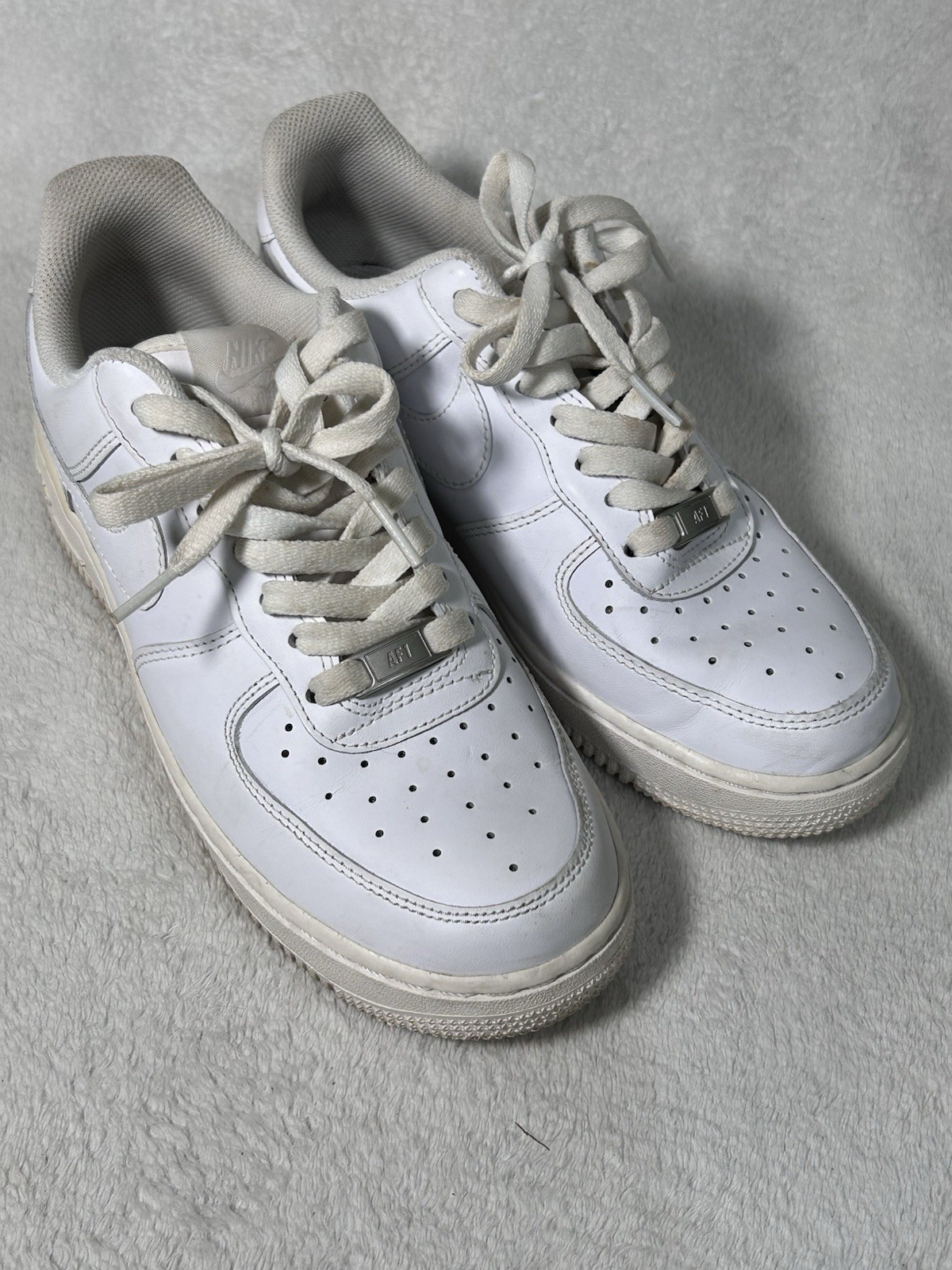Nike Air Force 1 ’07 Shoes Womens Size 8 White Leather Cushioned DD8959-100