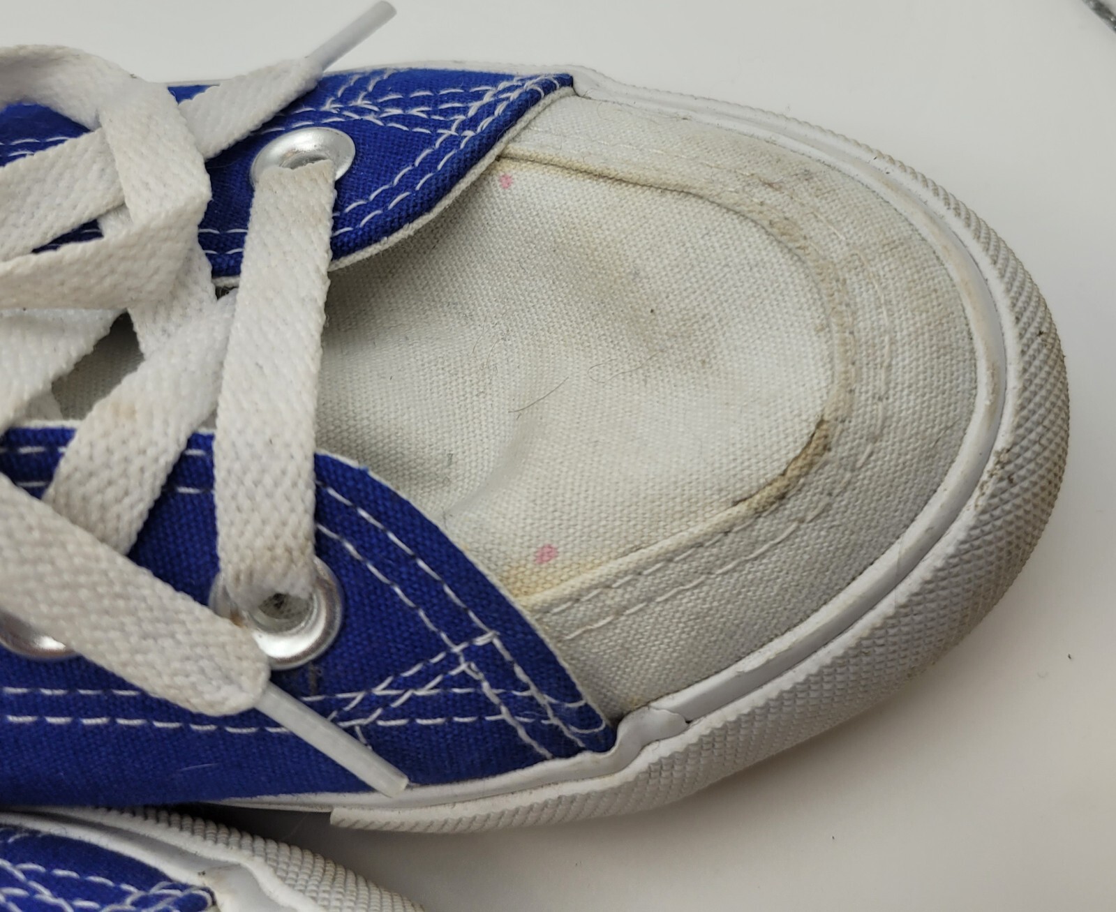 SKICKS Duke Blue Devils Unisex Low Top Sneaker Sz Women 7M