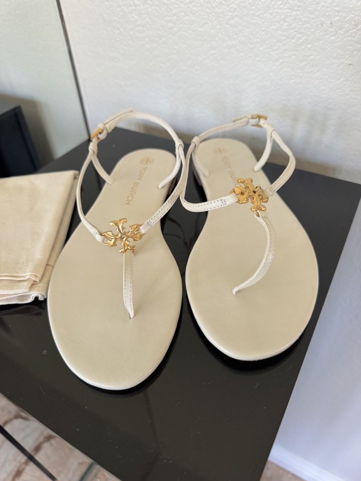 Tory Burch Capri T-Straps Thong Sandals/ New Ivory/ US 7.5M/$195 NIB + shoe bag