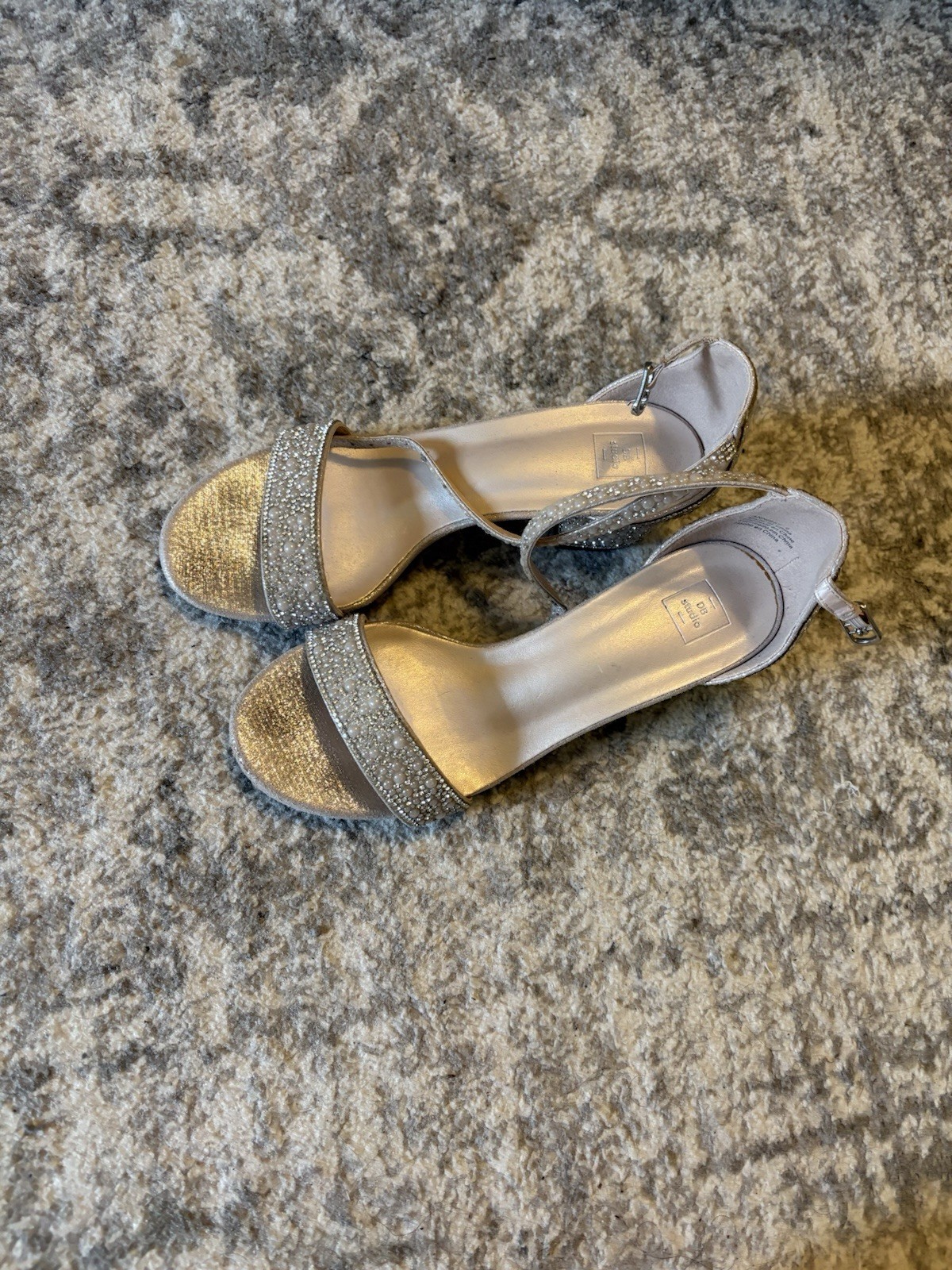 David’s Bridal Heels Women’s Size 6