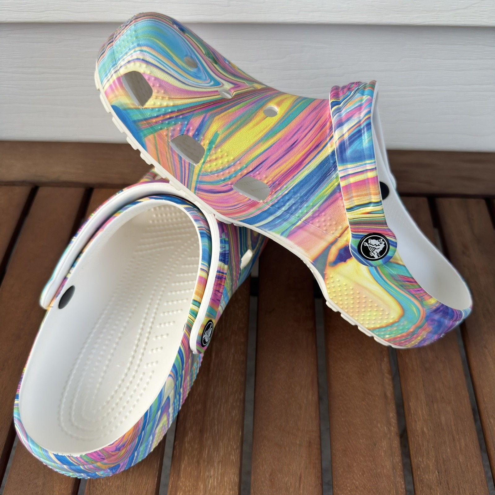 Crocs Classic Clog Out of This World Rainbow Swirl Tie Dye Marble Women 9 Men 7