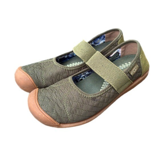 Keen Sienna Mj Mary Jane Quilted martini olive green women’s size 6 rubber flat