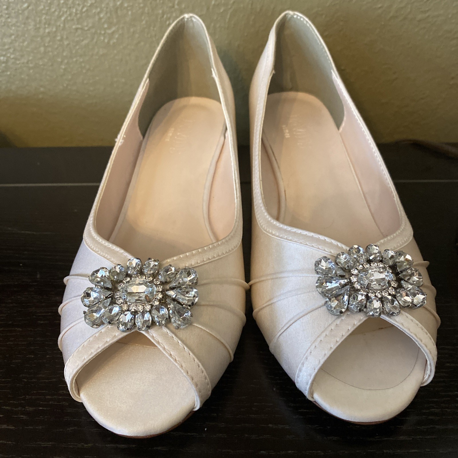 David’s Bridal White Satin Heels with Rhinestone Accents Size 8 In The Box