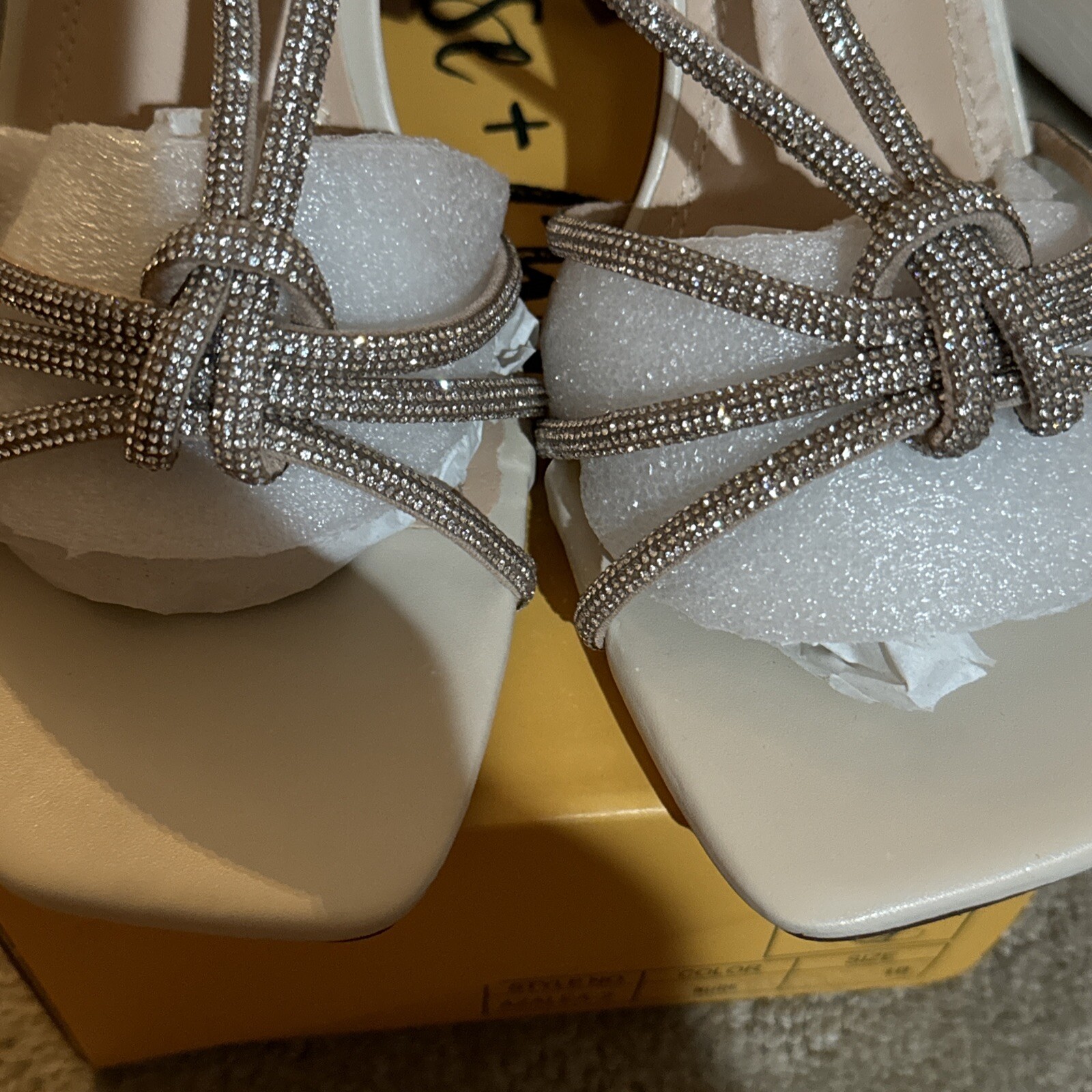 Chase & Chloe Azalea-2 Nude Strappy Rhinestone Sandals. Sz 10. NIB!